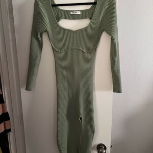 12th Tribe Ribbed Green midi dress
